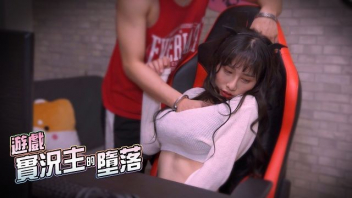 แตกใส่หน้า เย็ดหลังกล้อง เย็ดหน้ากล้อง เย็ดสาวแคชเกมส์ เย็ดสตรีมเมอร์